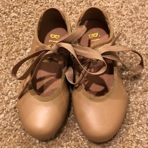 Bloch toddler tan tap shoes